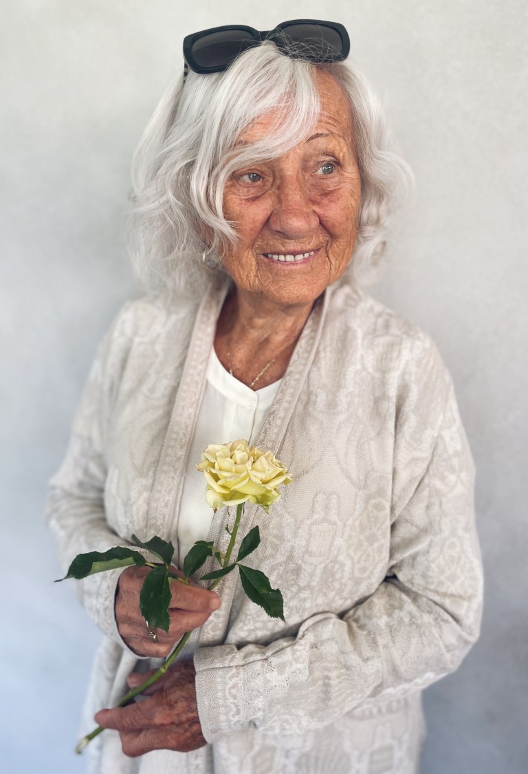 Babička Boženka 93 let - Butik Olallá Tišnov