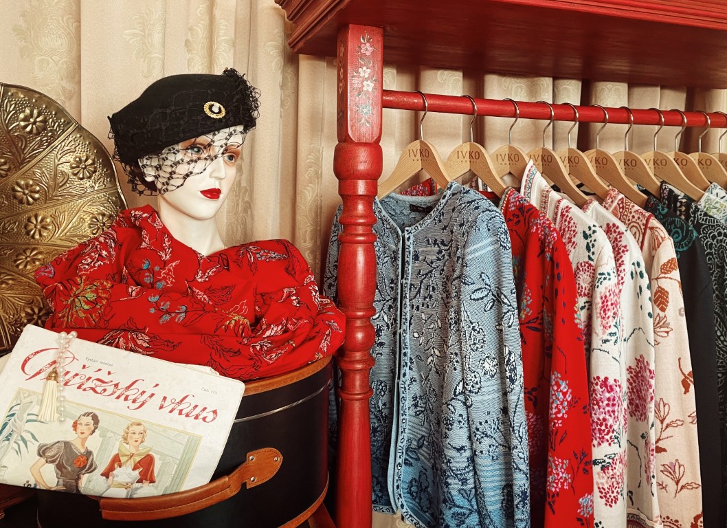 Vkusné dámské kabátky - Butik Olallá Tišnov